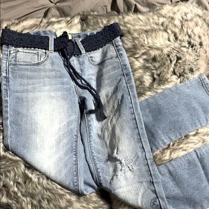 NWOT - Squeeze Kids Jeans